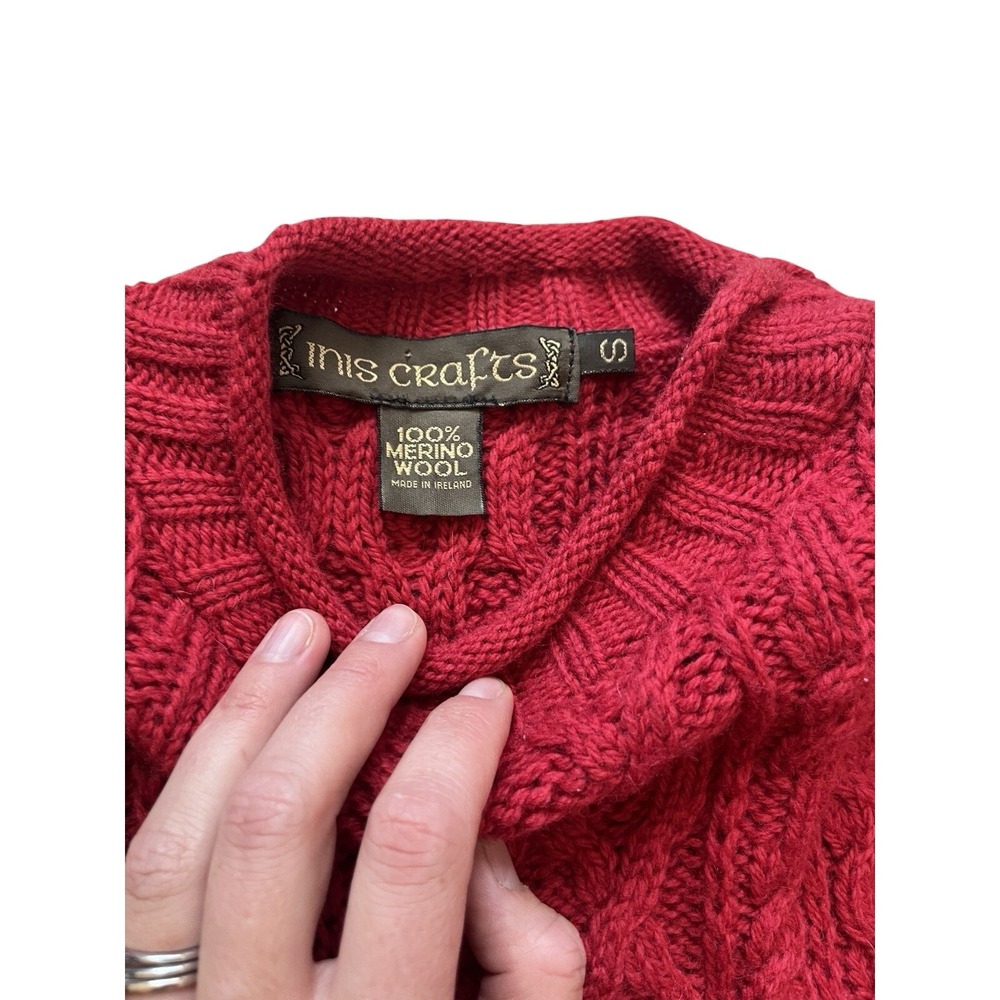 Inis Crafts Women's Red Cable Knit roll Crewneck Pullover 100% Merino Wool S Y2K - Picture 2 of 6